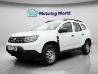 Used Dacia Duster Essentiel 90 HP (66 kW) 2022 White SUV