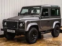Used Land Rover Defender 122 HP (89 kW) 2009 Grey Estate