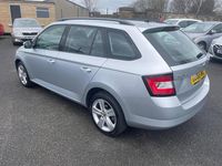 Usado Skoda Fabia SE L 2017 Prateado Carrinha