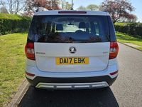 Used Skoda Yeti Drive 110 HP (80 kW) 2017 White SUV