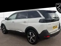 Second-hand Peugeot 5008 GTi 131 CP (96 kW) 2023 Alb SUV