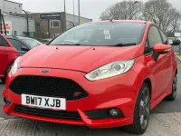 Używany Ford Fiesta ST 182 KM (133 kW) 2017 Pomarańczowy Hatchback