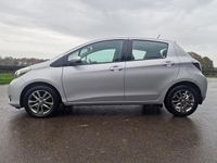 Used Toyota Yaris Plus 99 HP (72 kW) 2014 Silver Hatchback