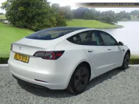 Used Tesla Model 3 Standard Range 239 kW (325 HP) 2020 White Sedan