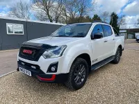 Used Isuzu Pick up 164 HP (120 kW) 2019 White Pickup