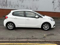 Used Peugeot 208 Active 2016 White Hatchback