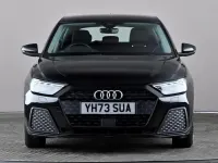Begagnad Audi A1 Premium 95 HK (69 kW) 2023 Svart SUV