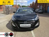 Used Hyundai i30 SE 108 HP (79 kW) 2015 Black Hatchback