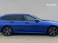Used BMW 330 M Sport 288 HP (211 kW) 2024 Blue Estate