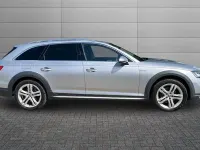 Usado Audi A4 Allroad Sport 190 HP (139 kW) 2017 Prateado Carrinha