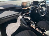 Used Peugeot e-208 Allure 100 kW (136 HP) 2022 Yellow Hatchback