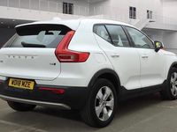 Used Volvo XC40 Momentum 2018 White SUV