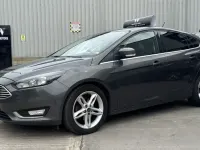 Używany Ford Focus Titanium 125 KM (91 kW) 2017 Szary Hatchback