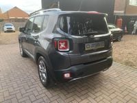 Used Jeep Renegade Limited 140 HP (102 kW) 2018 Grey SUV