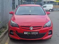 Used Vauxhall Astra Edition 140 HP (102 kW) 2014 Red Hatchback