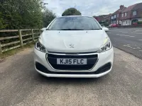 Usado Peugeot 208 Active 82 HP (60 kW) 2015 Branco Citadino