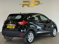 Used Renault Captur Dynamique 90 HP (66 kW) 2017 Black SUV