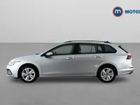 Used VW Golf VIII Life 110 HP (80 kW) 2023 Silver Estate