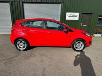 Used Ford Fiesta Style 82 HP (60 kW) 2014 Red Hatchback