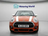 Usado Mini Cooper Hatch 136 HP (100 kW) 2020 Laranja Citadino