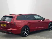 Used Volvo V60 Plus 197 HP (144 kW) 2025 Fusion red Estate