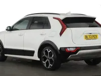 Used Kia Niro 2023 White SUV
