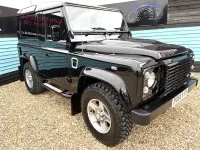 Usado Land Rover Defender Landmark 122 CV (89 kW) 2016 Negro Familiar
