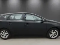 Used Toyota Auris Business Edition 116 HP (85 kW) 2017 Black Hatchback