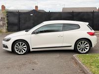Begagnad VW Scirocco GT 2010 Vit Sportkupé