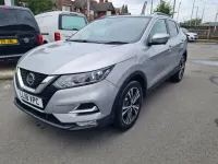 Used Nissan Qashqai N-Connecta 2018 Silver SUV