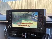 Używany Toyota Corolla 116 KM (85 kW) 2019 Srebrny Hatchback