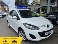 Usado Mazda 2 2012 Branco Citadino