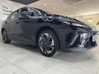 Używany MG MG4 EV SE 50 kW (69 KM) 2024 Czarny Hatchback