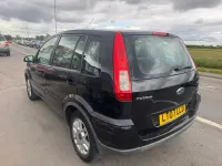 Begagnad Ford Fusion Zetec 80 HK (58 kW) 2007 Svart Halvkombi