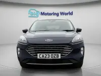 Usado Ford Kuga Titanium 150 HP (110 kW) 2023 Azul SUV