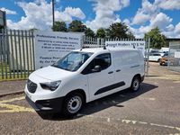 Used Vauxhall Combo Edition 100 HP (73 kW) 2020 White MPV