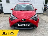 Used Toyota Aygo X-play 72 HP (52 kW) 2019 Red Hatchback