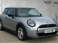 Used Mini Cooper Classic 156 HP (114 kW) 2024 Melting silver iii Hatchback
