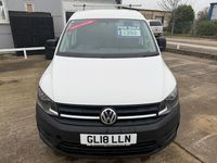 Used VW Caddy Startline 102 HP (75 kW) 2018 White MPV
