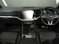 Used VW Touareg R-line 231 HP (169 kW) 2019 White SUV