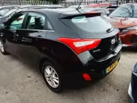 Used Hyundai i30 SE 110 HP (80 kW) 2016 Black Hatchback