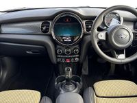 Used Mini Cooper Hatch 134 HP (98 kW) 2022 Green Hatchback