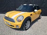 Used Mini Cooper Hatch 120 HP (88 kW) 2008 Yellow Hatchback
