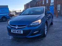 Used Vauxhall Astra Design Edition 2015 Blue Hatchback