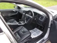 Used Volvo V60 SE Lux 115 HP (84 kW) 2014 Silver Estate