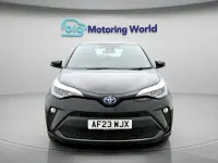 Second-hand Toyota C-HR 122 CP (89 kW) 2023 SUV