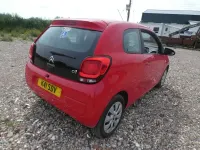Used Citroën C1 Feel 68 HP (50 kW) 2015 Red Hatchback