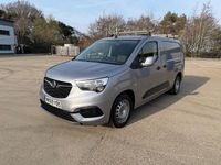 Second-hand Vauxhall Combo Sportive 100 CP (73 kW) 2019 Gri Monovolum