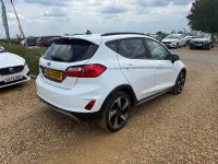 Usado Ford Fiesta Active 100 HP (73 kW) 2023 Branco Citadino