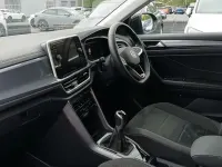 Usado VW T-Roc Style 150 HP (110 kW) 2025 Preto SUV